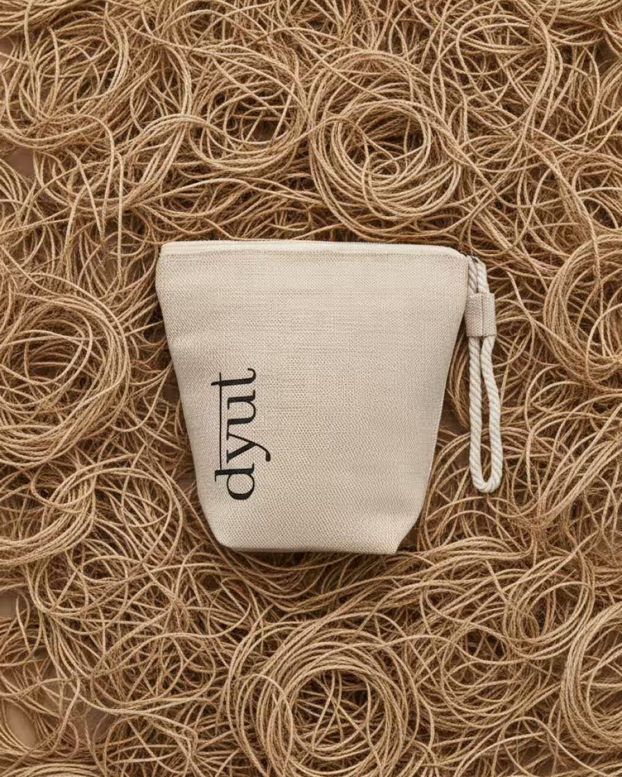 Dyut Beauty Pouch